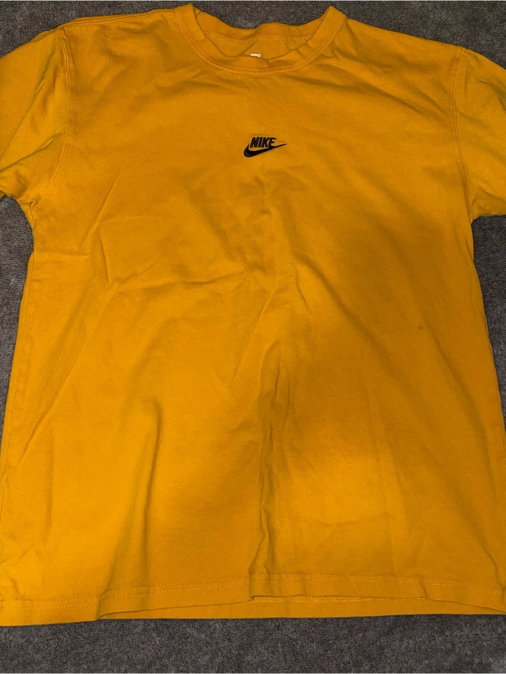 Men’s Size Small Nike Loose Fit T-Shirt